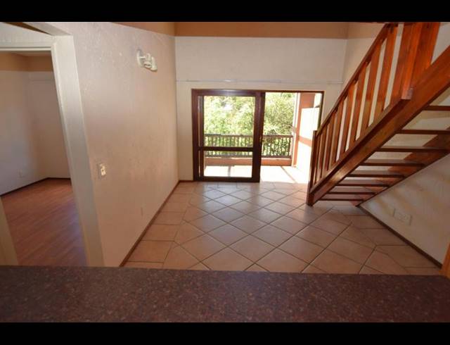 1 BEDROOM APARTMENT FOR SALE IN LONEHILL